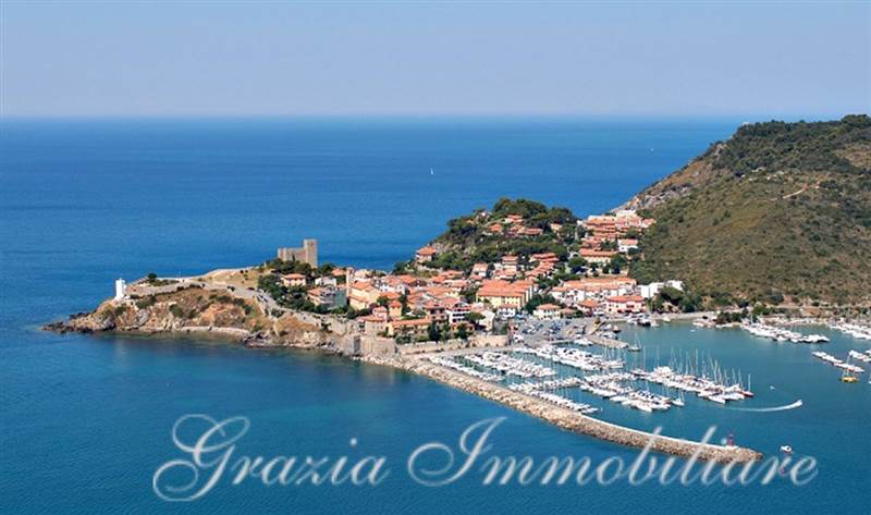 Una proprietà di rara autenticità tra Talamone e Monte Argentario